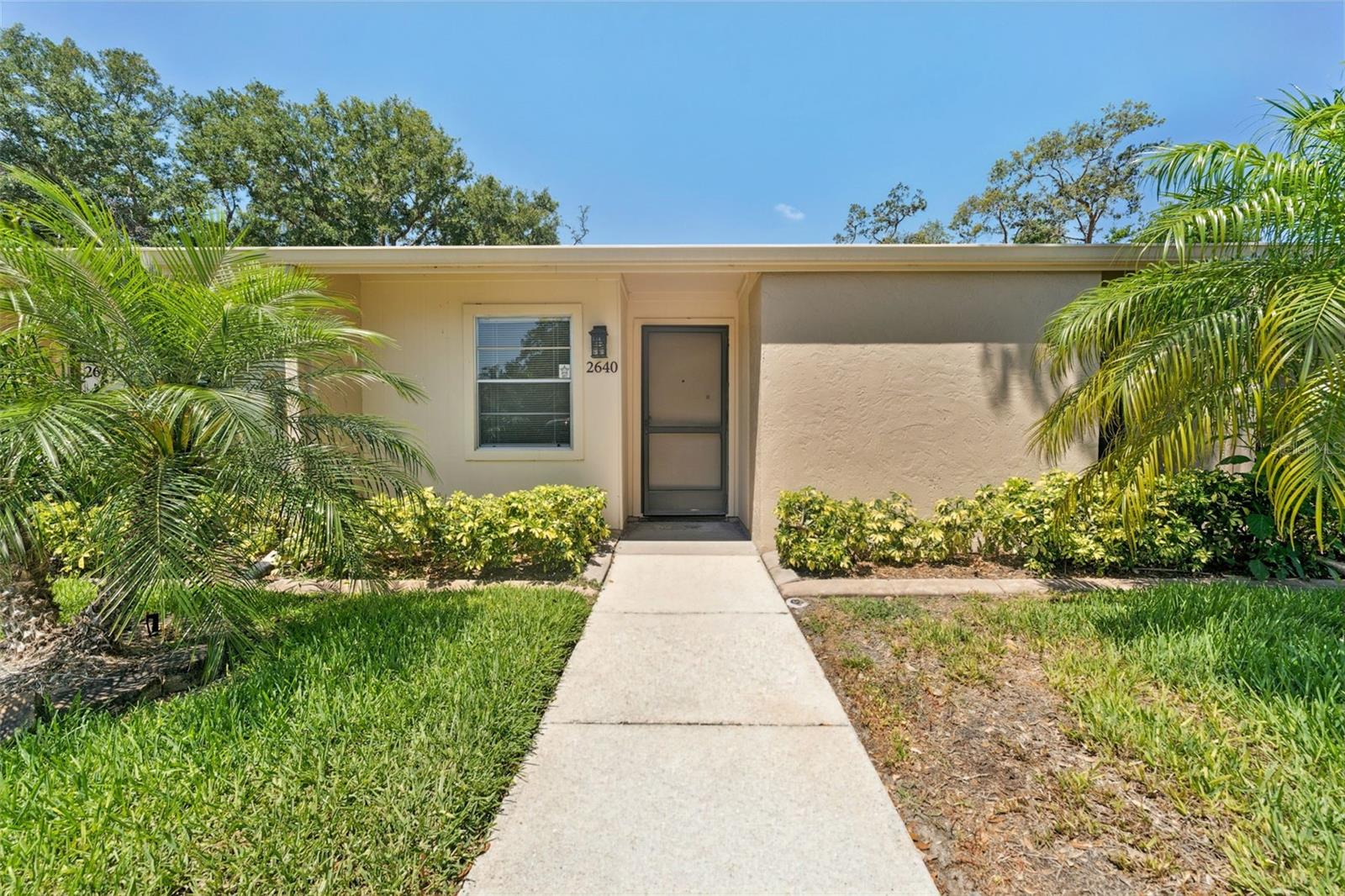 2640 Woodgate Ln, Sarasota, FL 34231