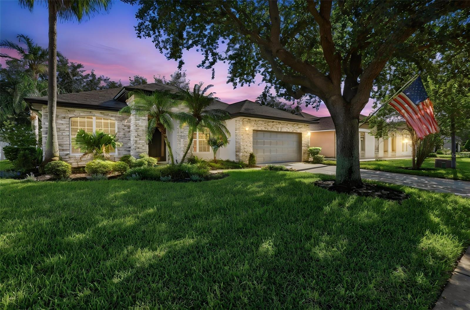 551 Woodford Dr, Debary, FL 32713