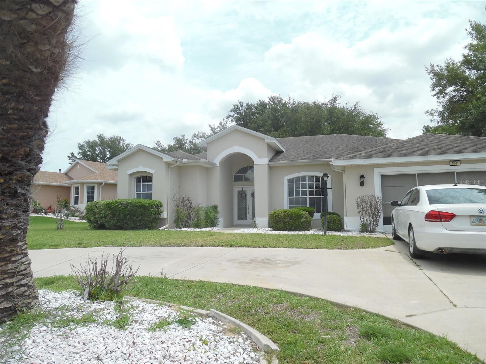 4841 Glen Coe St, Leesburg, FL 34748 photo