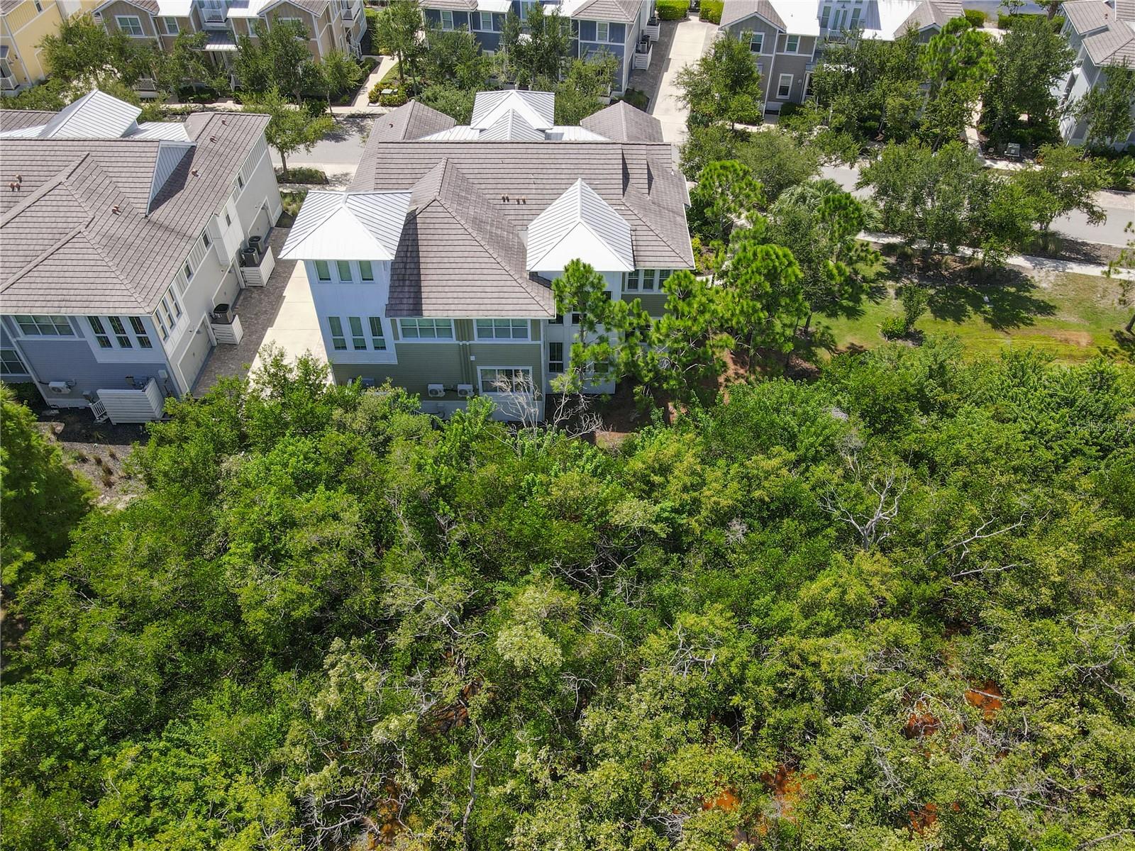 311 Sapphire Lake Dr #202, Bradenton, FL 34209 photo