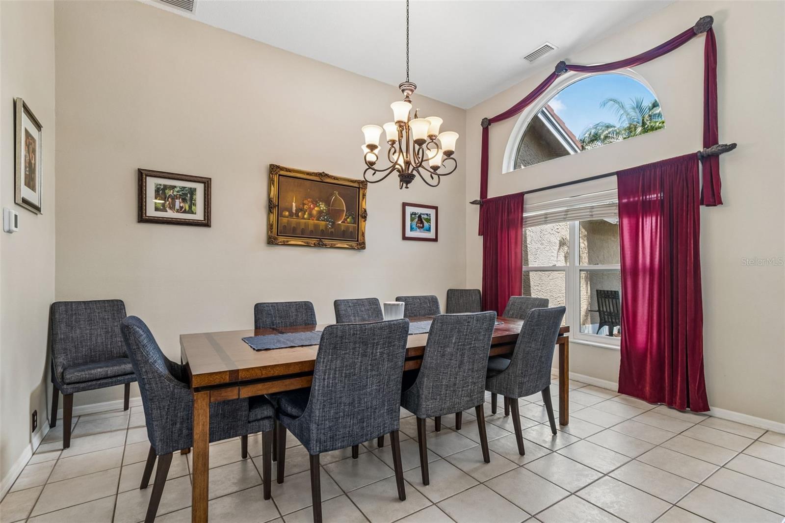 2937 Hillcreek Cir, Clearwater, FL 33759 photo