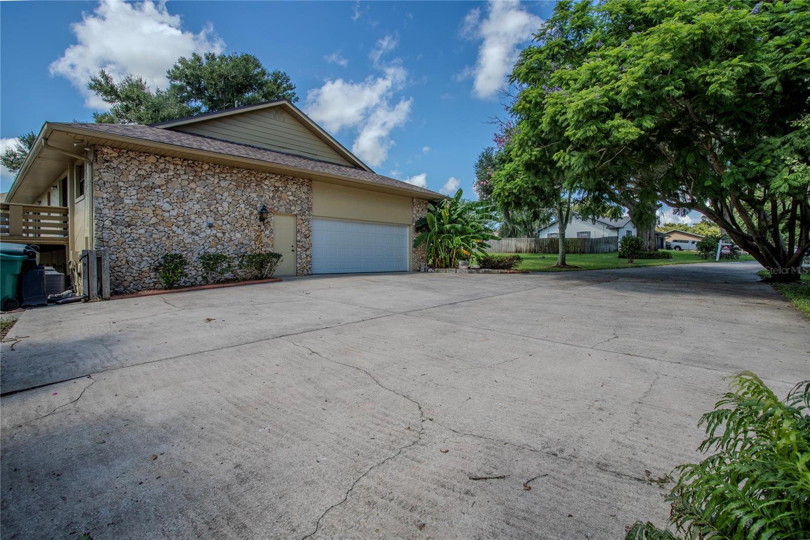 13 Hermosa Dr, Eustis, FL 32726 photo