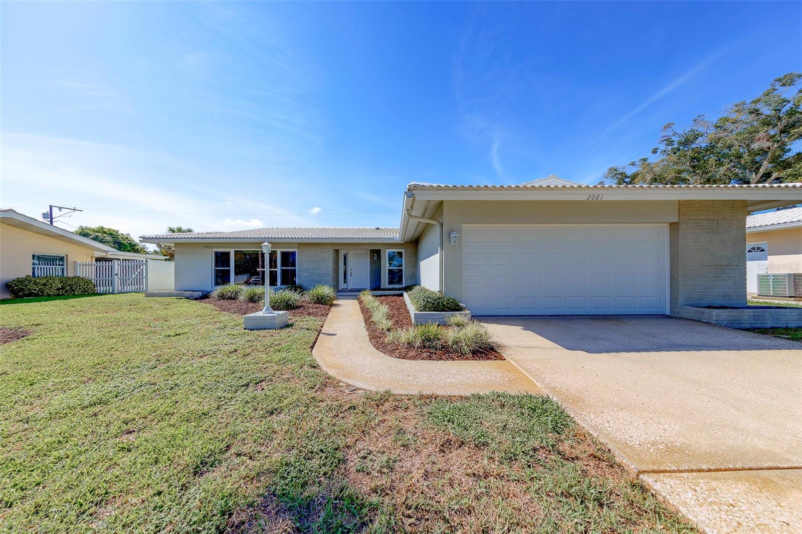2061 Attache Ct, Clearwater, FL 33764