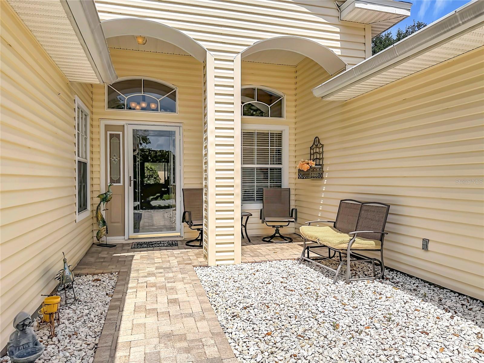 25243 River Crest Dr, Leesburg, FL 34748 photo