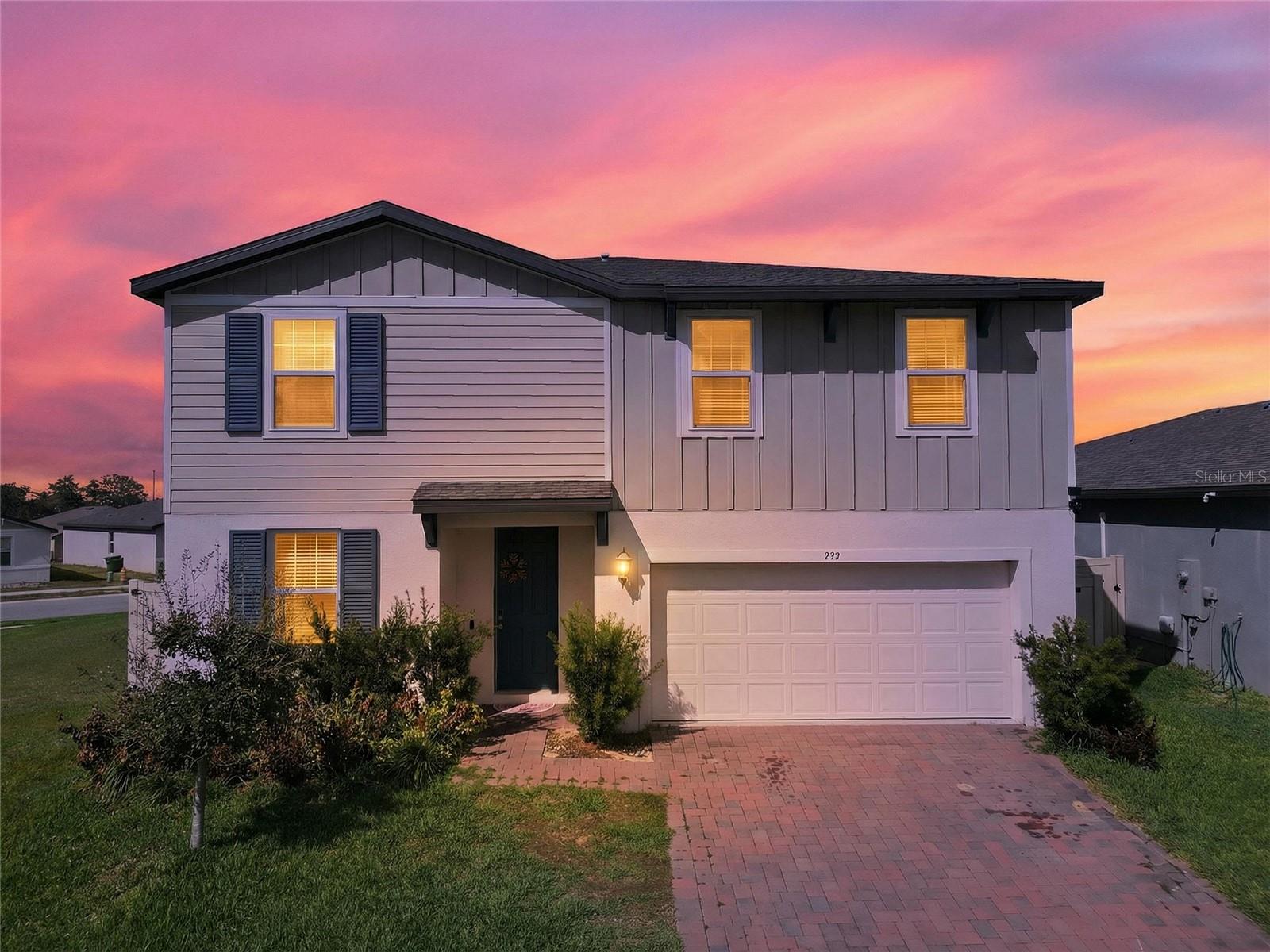 953 Cambridge Dr, Winter Haven, FL 33881