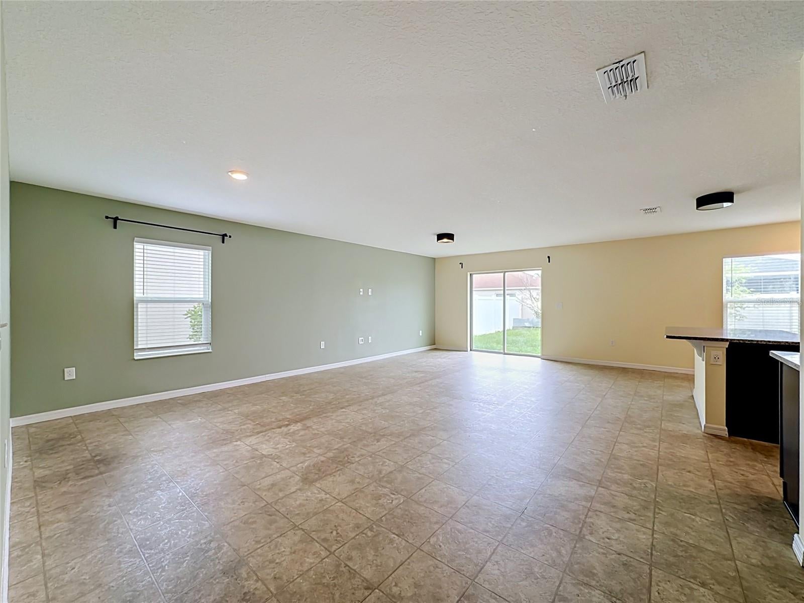 10624 Massimo Dr, Wimauma, FL 33598 photo