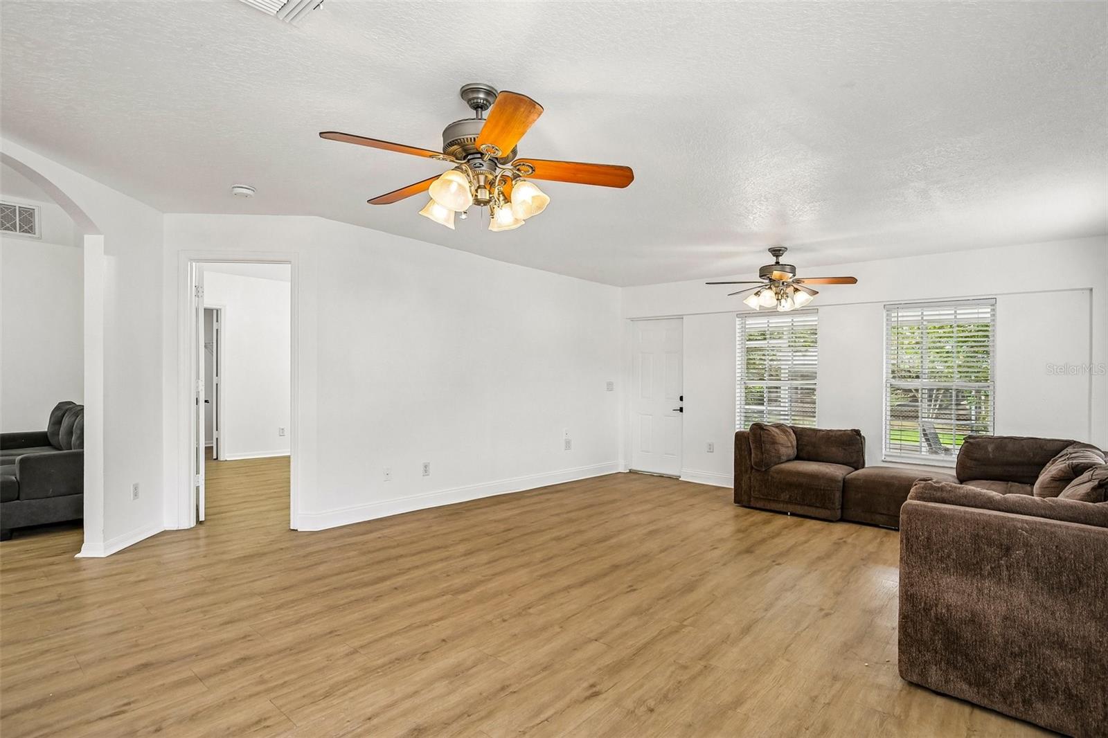 1539 Valencia St, Clearwater, FL 33756 photo