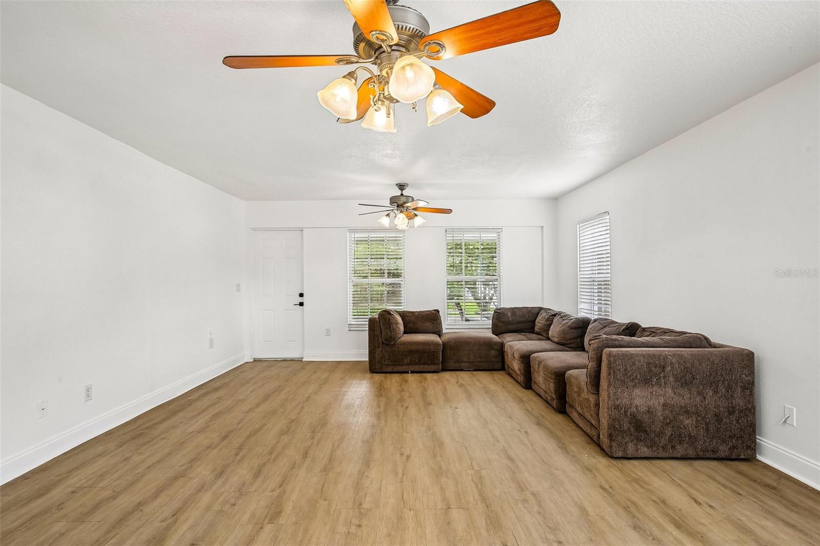 1539 Valencia St, Clearwater, FL 33756 photo