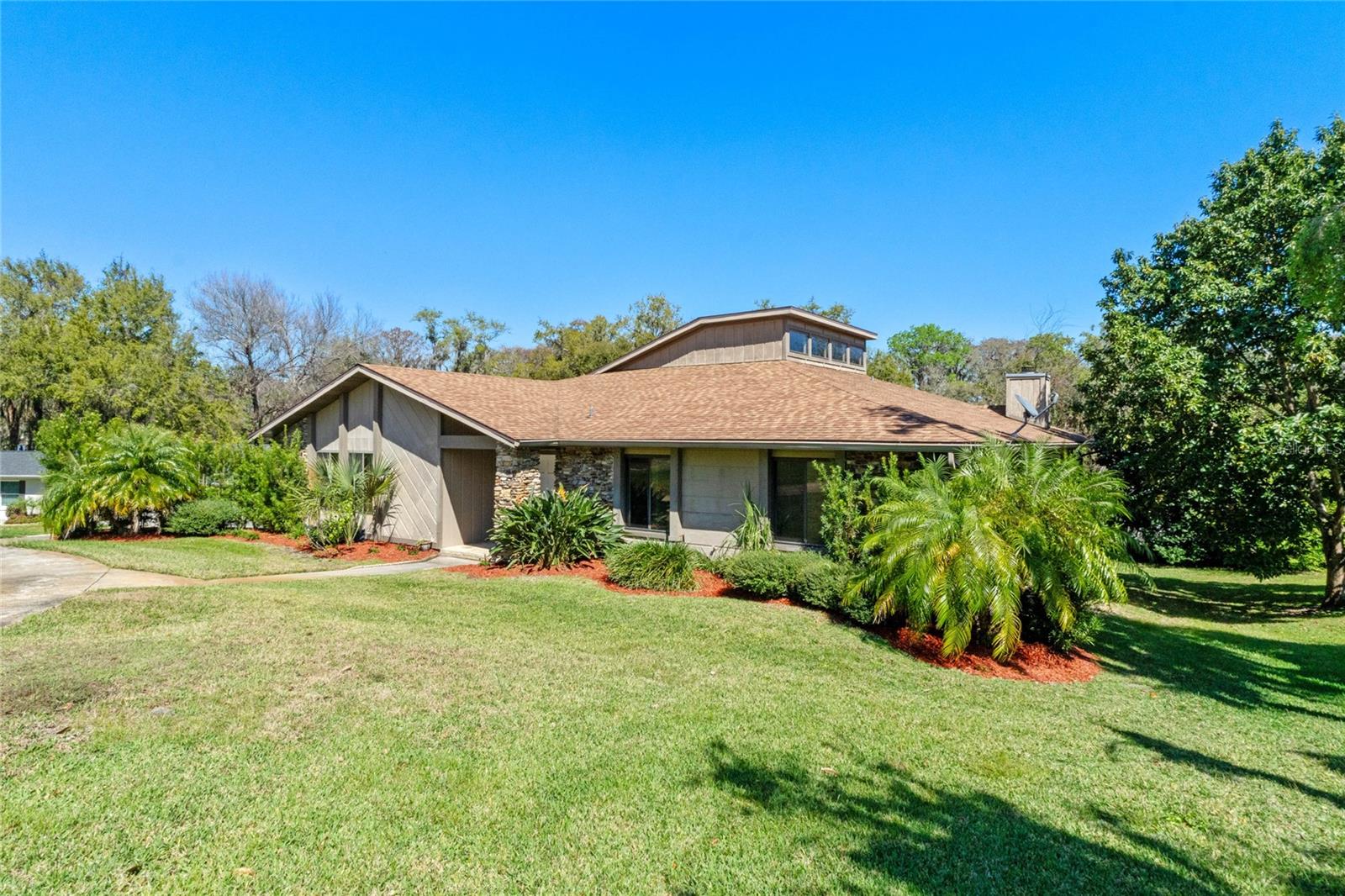2918 Cocovia Way, Leesburg, FL 34748 photo