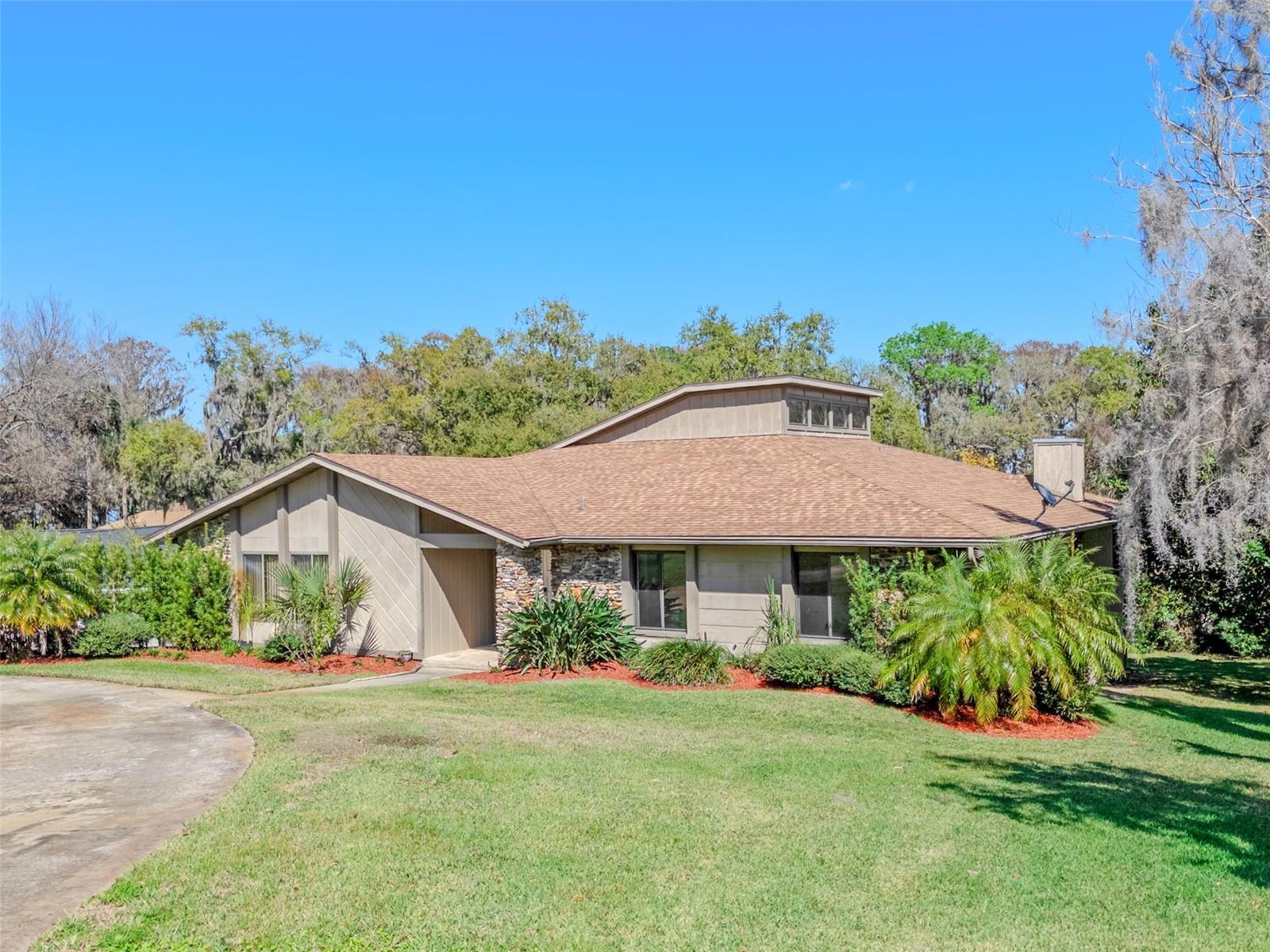 2918 Cocovia Way, Leesburg, FL 34748 photo