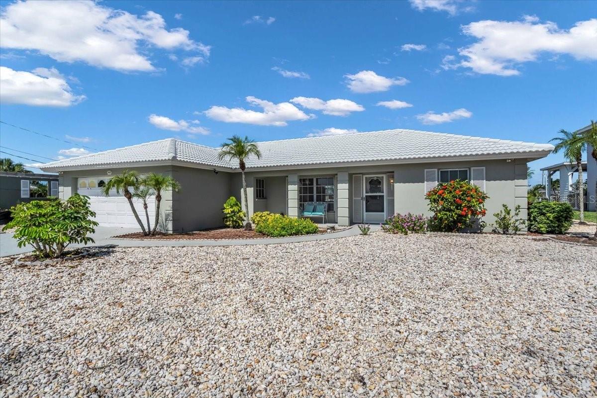 3816 Royal Palm Dr, Bradenton, FL 34210 photo