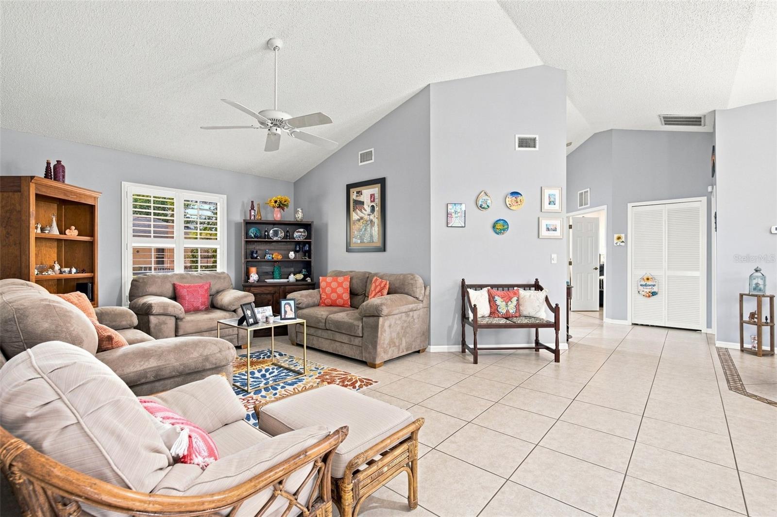 881 Foster Ave, Sebastian, FL 32958 photo