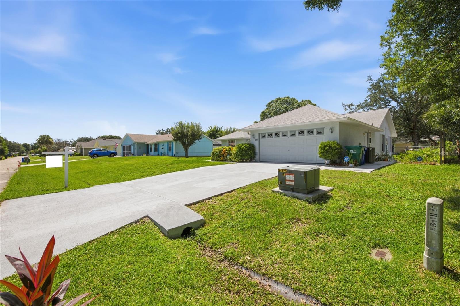 881 Foster Ave, Sebastian, FL 32958 photo