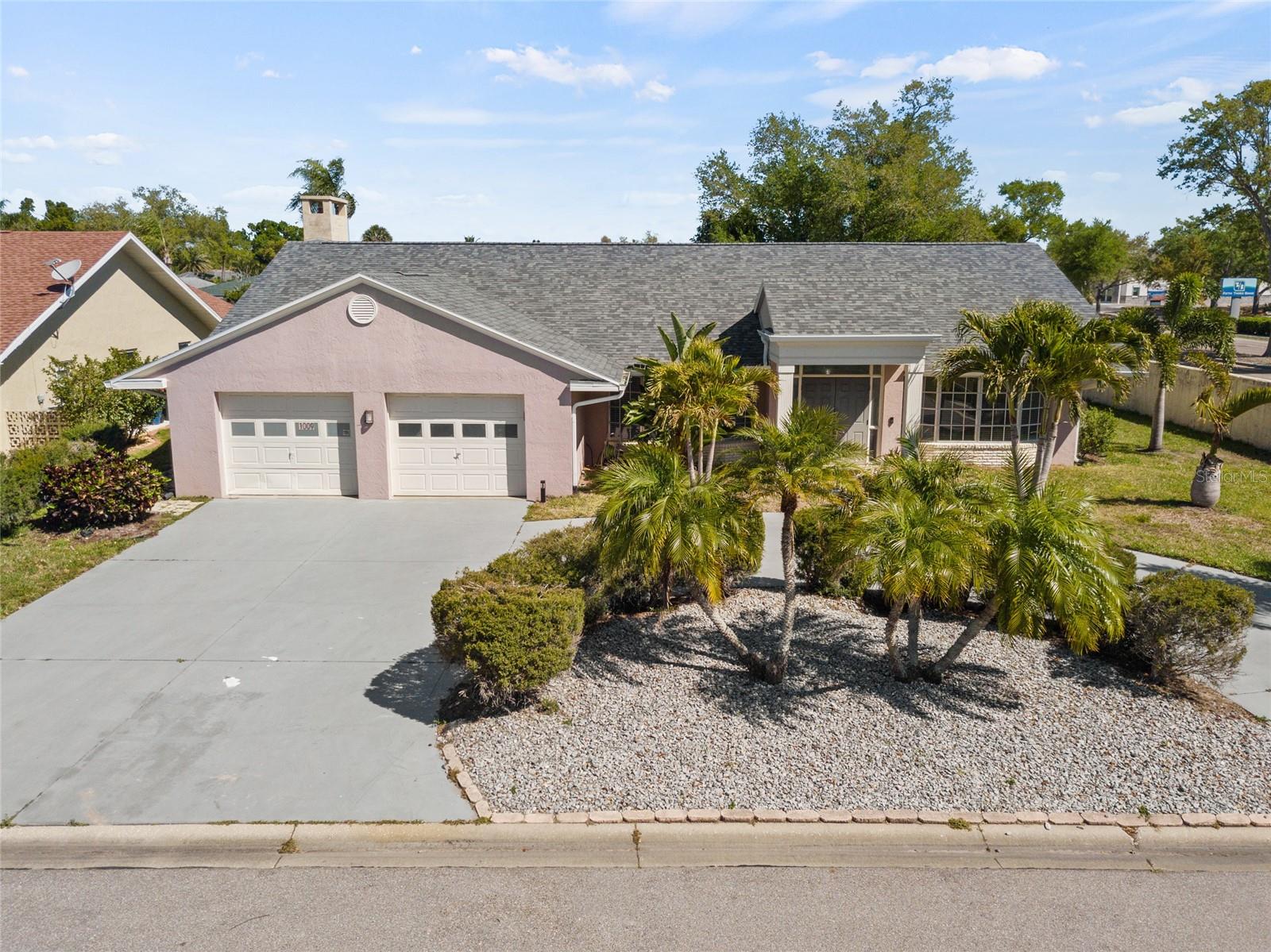 1009 Kings Ct, Venice, FL 34293 photo