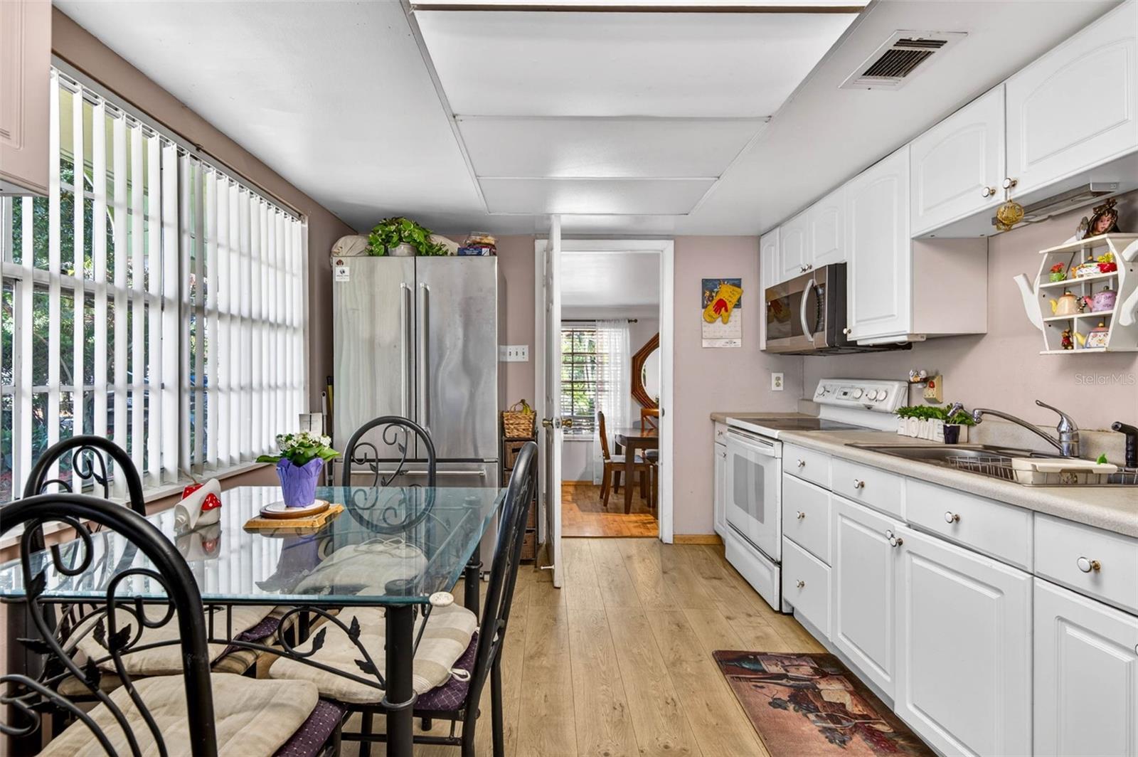 1417 W Yukon St, Tampa, FL 33604 photo