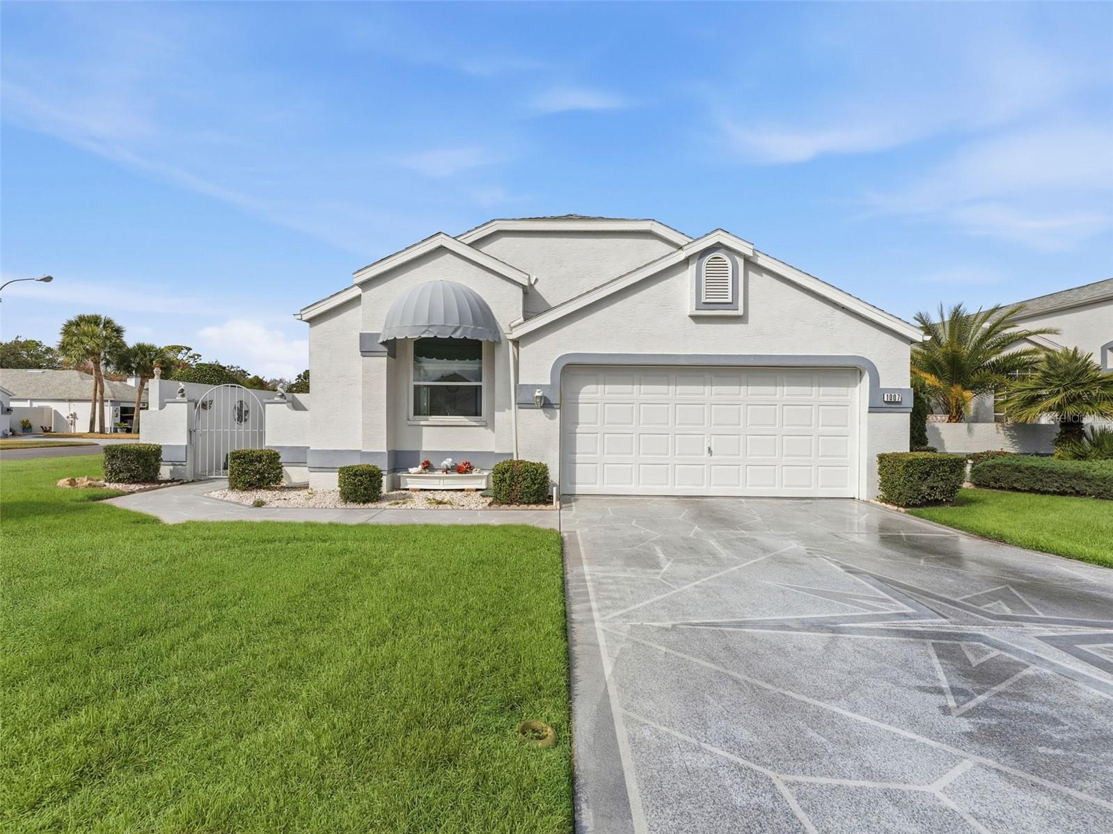 1007 La Bamba Ct, Spring Hill, FL 34608