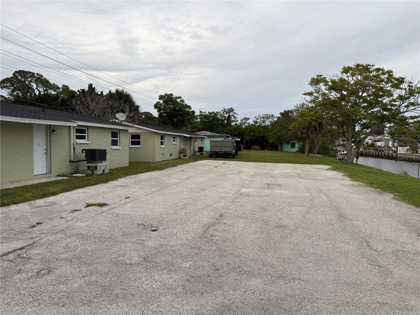 7228 New York Ave, Hudson, FL 34667 photo