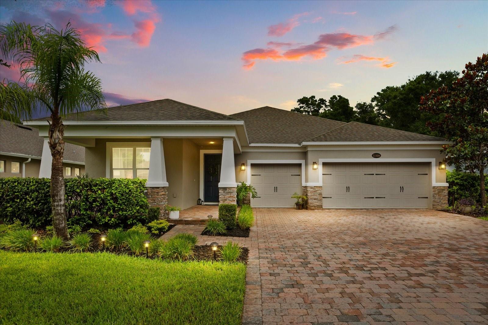31924 Geoff Way, Sorrento, FL 32776