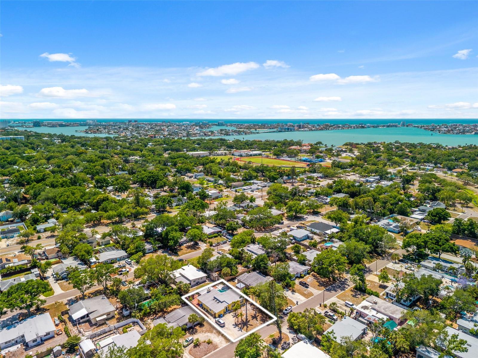 7300 11 Ave, Saint Petersburg, FL 33710 photo