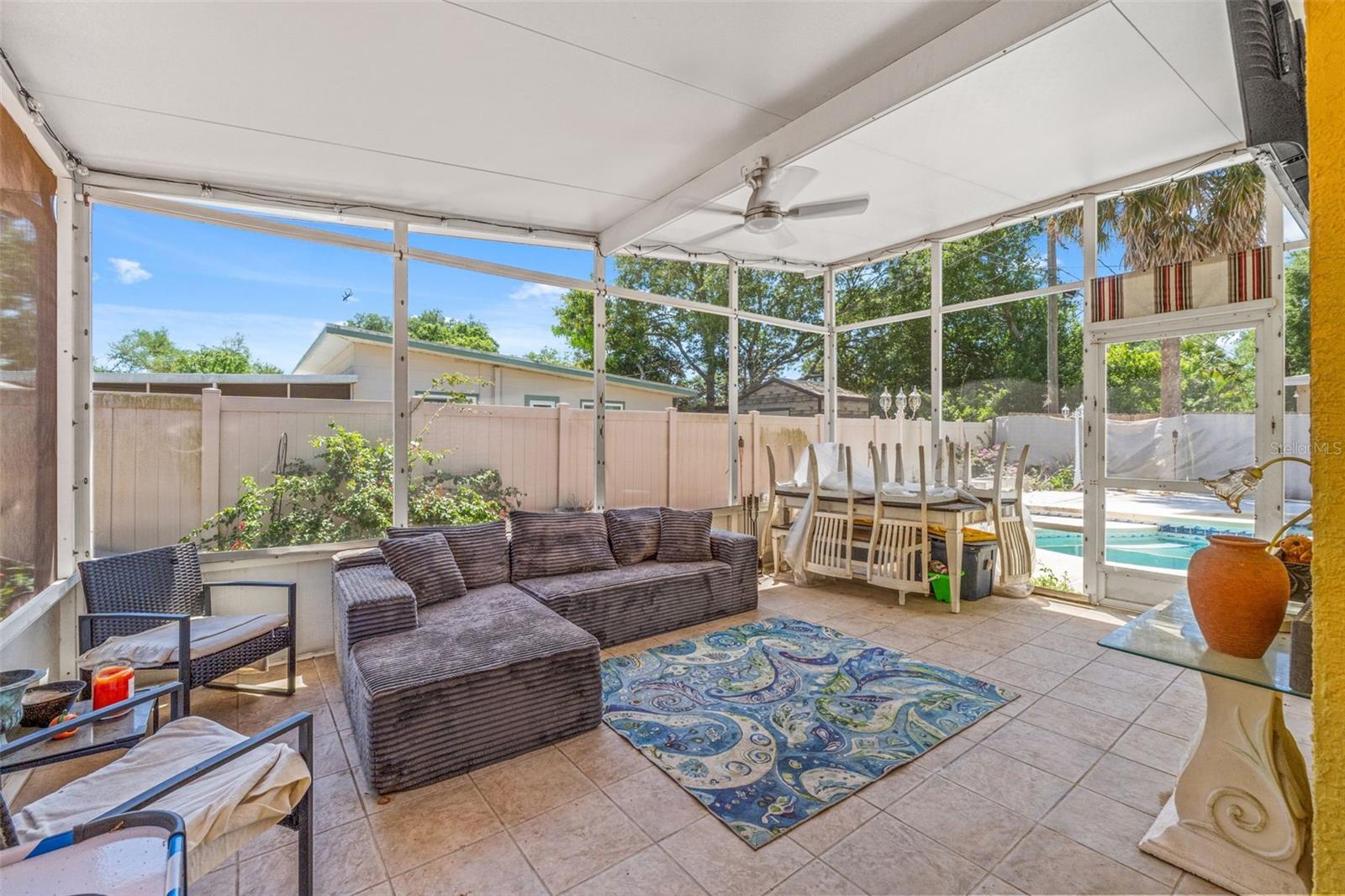 7300 11 Ave, Saint Petersburg, FL 33710 photo