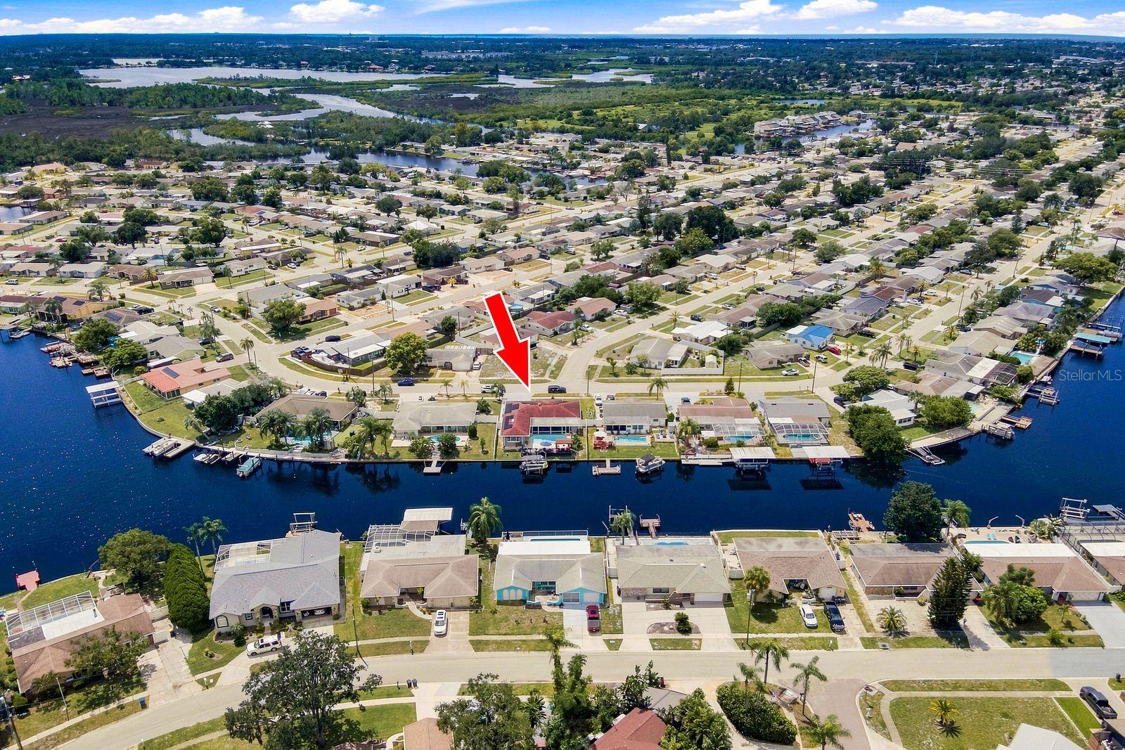 1324 Chancellor Dr, Holiday, FL 34690 photo