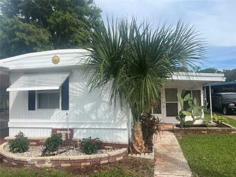 Mobile Home in TAVARES FL 240 RUE DE FONTAINE.jpg