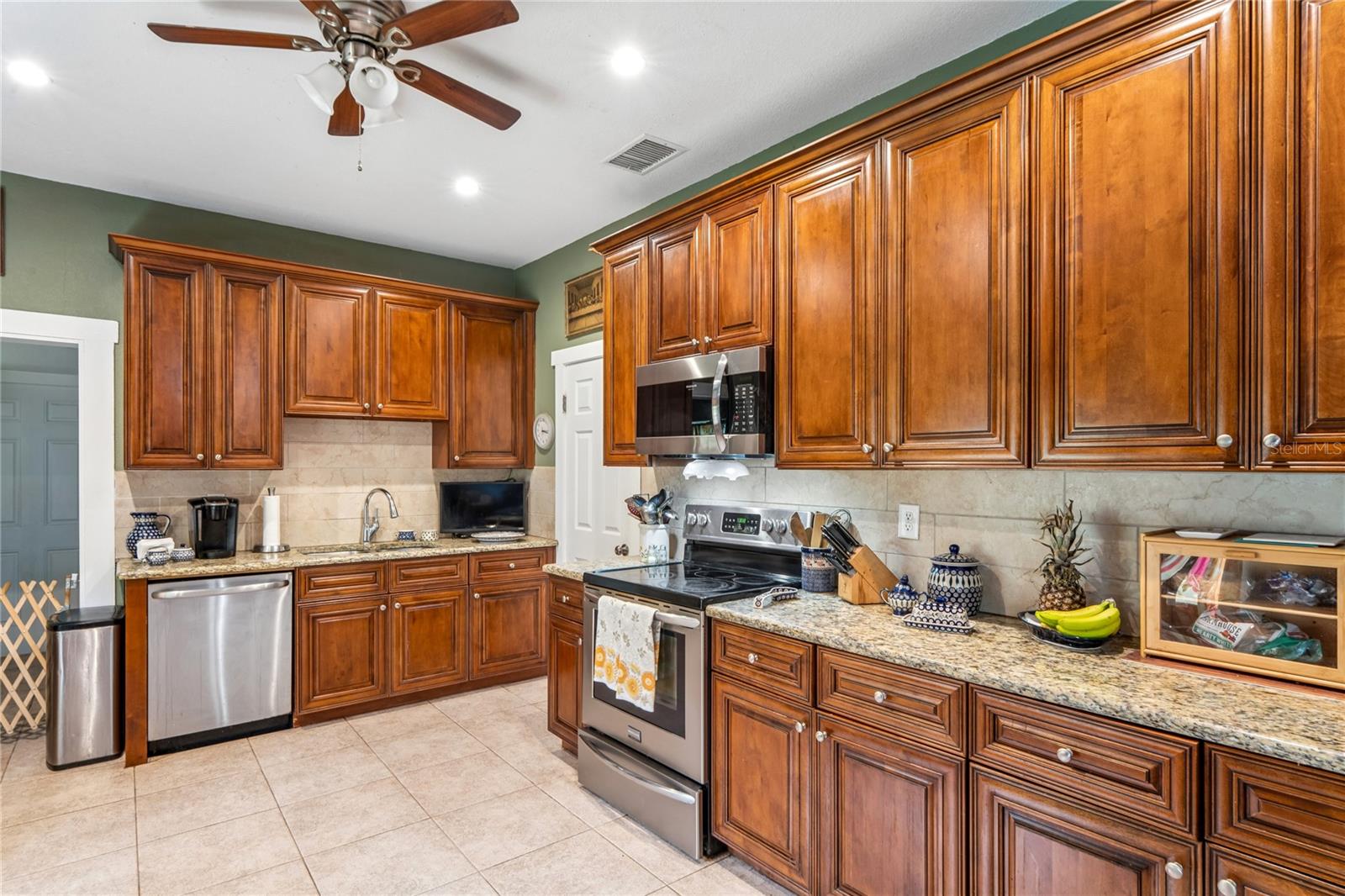 6202 Stafford, Plant City, FL 33565 photo