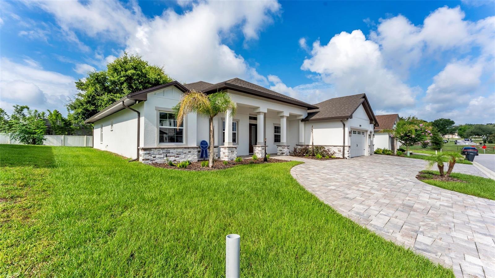 2729 Sunrise Landing Ln, Lakeland, FL 33812 photo