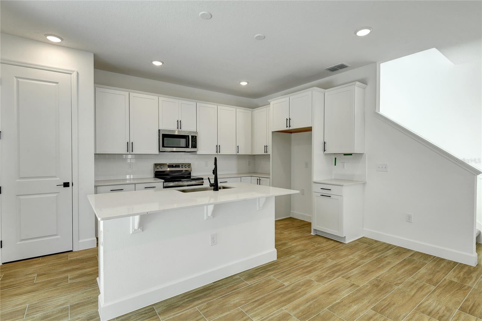 1010 Cloud Ridge Ct, Mount Dora, FL 32757 photo