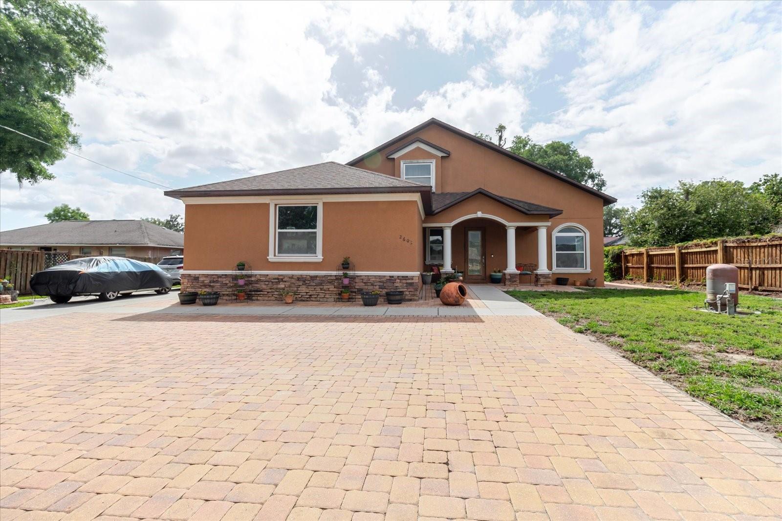 2603 Bismark Dr, Valrico, FL 33596 photo
