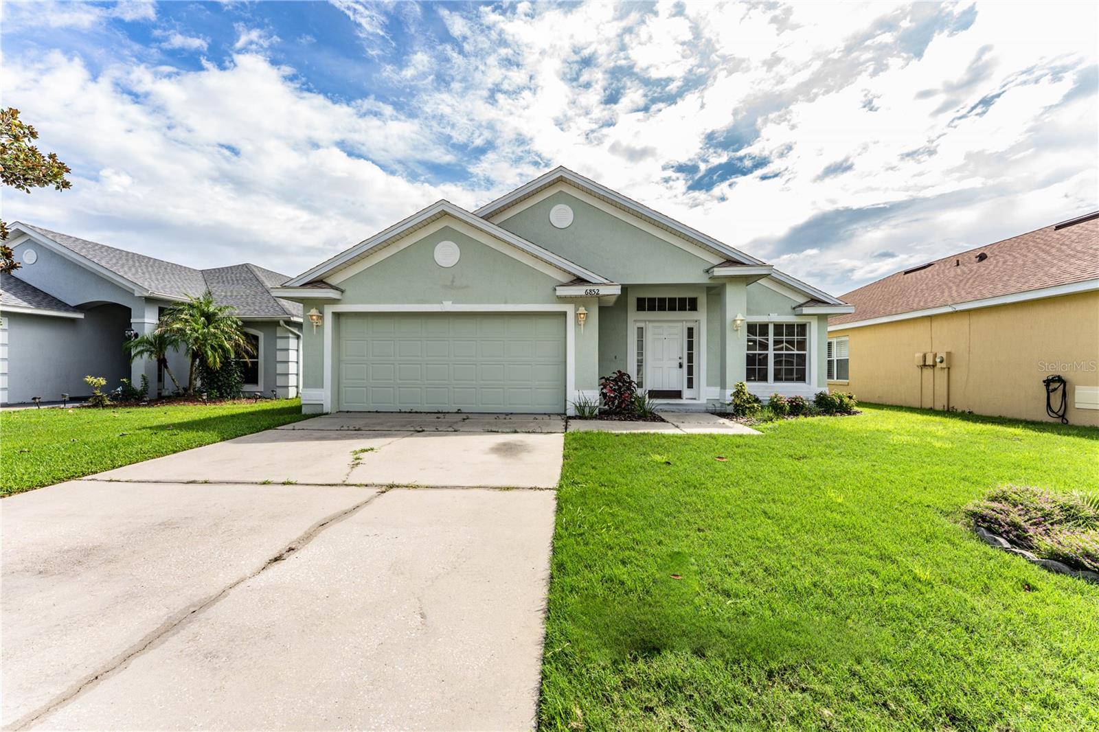 6852 Shadowcast Ln, Lakeland, FL 33813