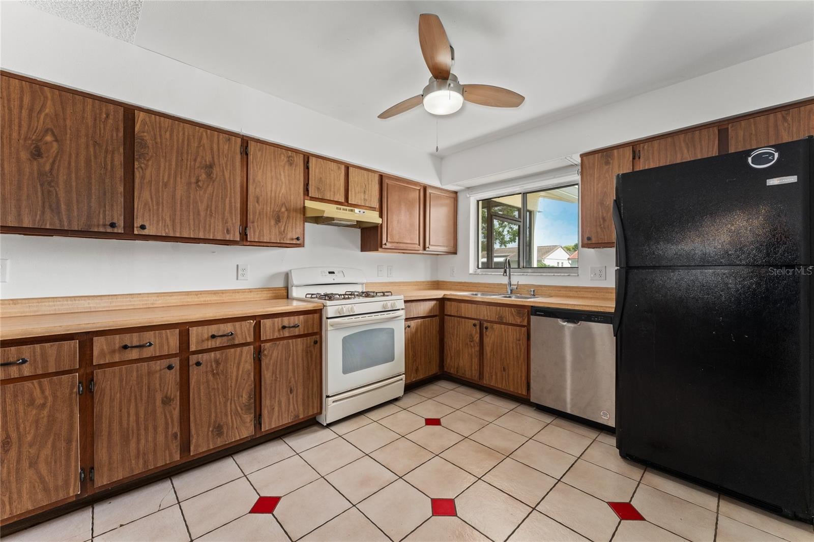 10823 William And Mary Ct, Orlando, FL 32821 photo
