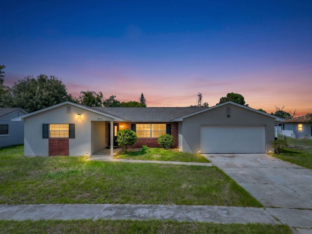 573 Benjamin Franklin Pl, Orlando, FL 32809 photo