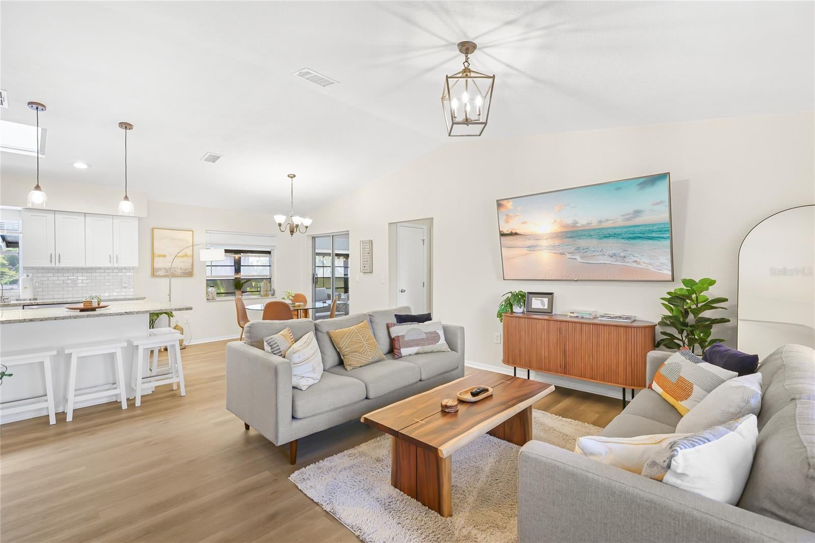 3207 Valencia Rd, Venice, FL 34293 photo