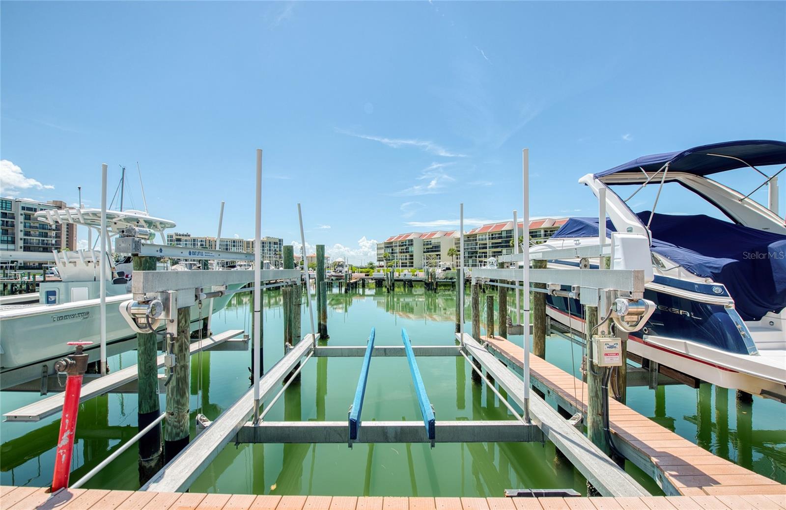 7984 Sailboat Key Blvd #303, Saint Petersburg, FL 33707 photo