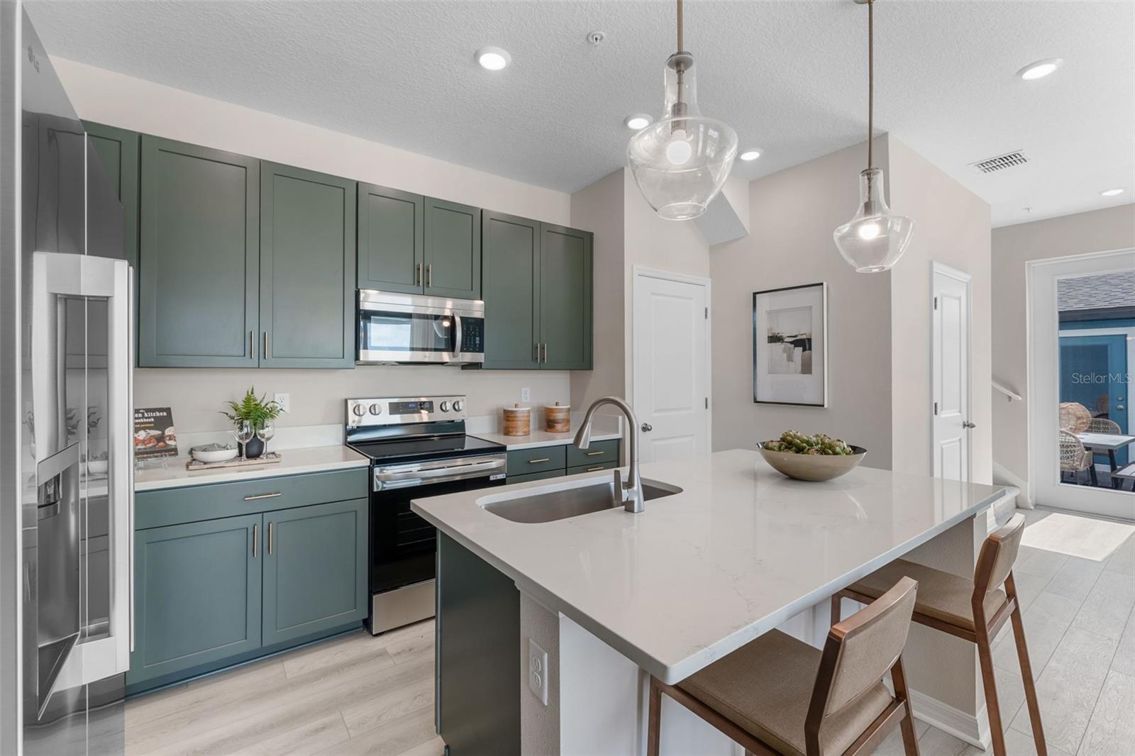723 Blissful Gardens Way, Apopka, FL 32703 photo