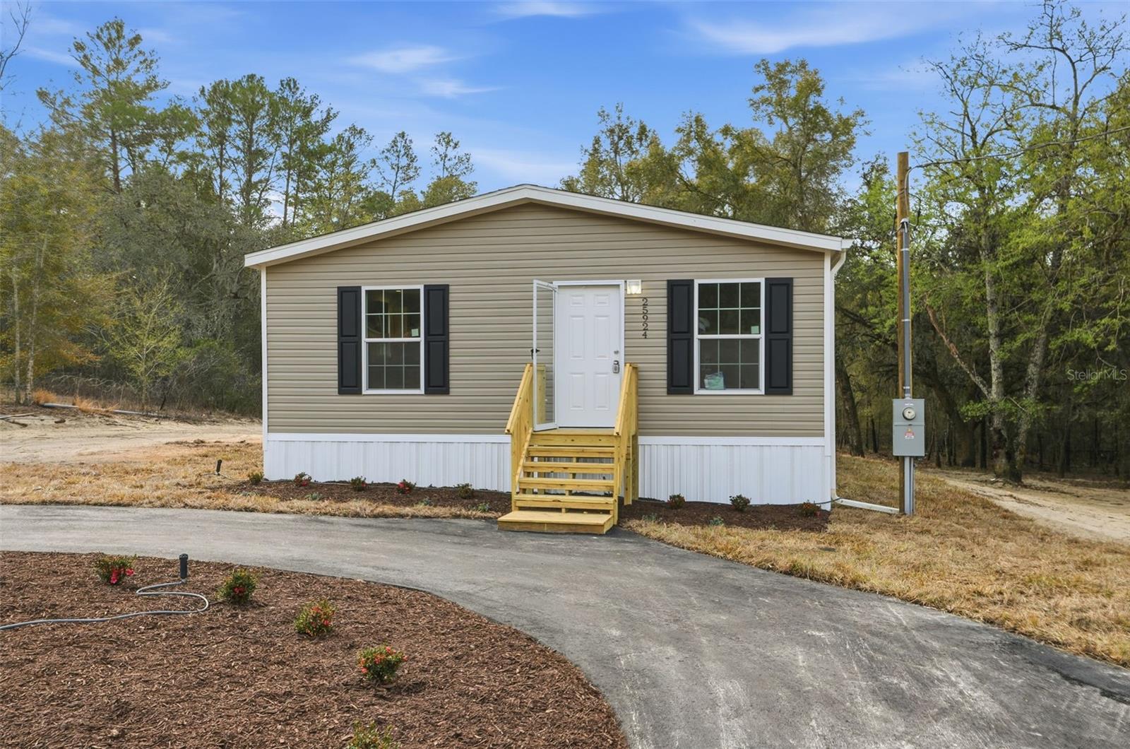 25924 Whipperwill St, Brooksville, FL 34601 photo