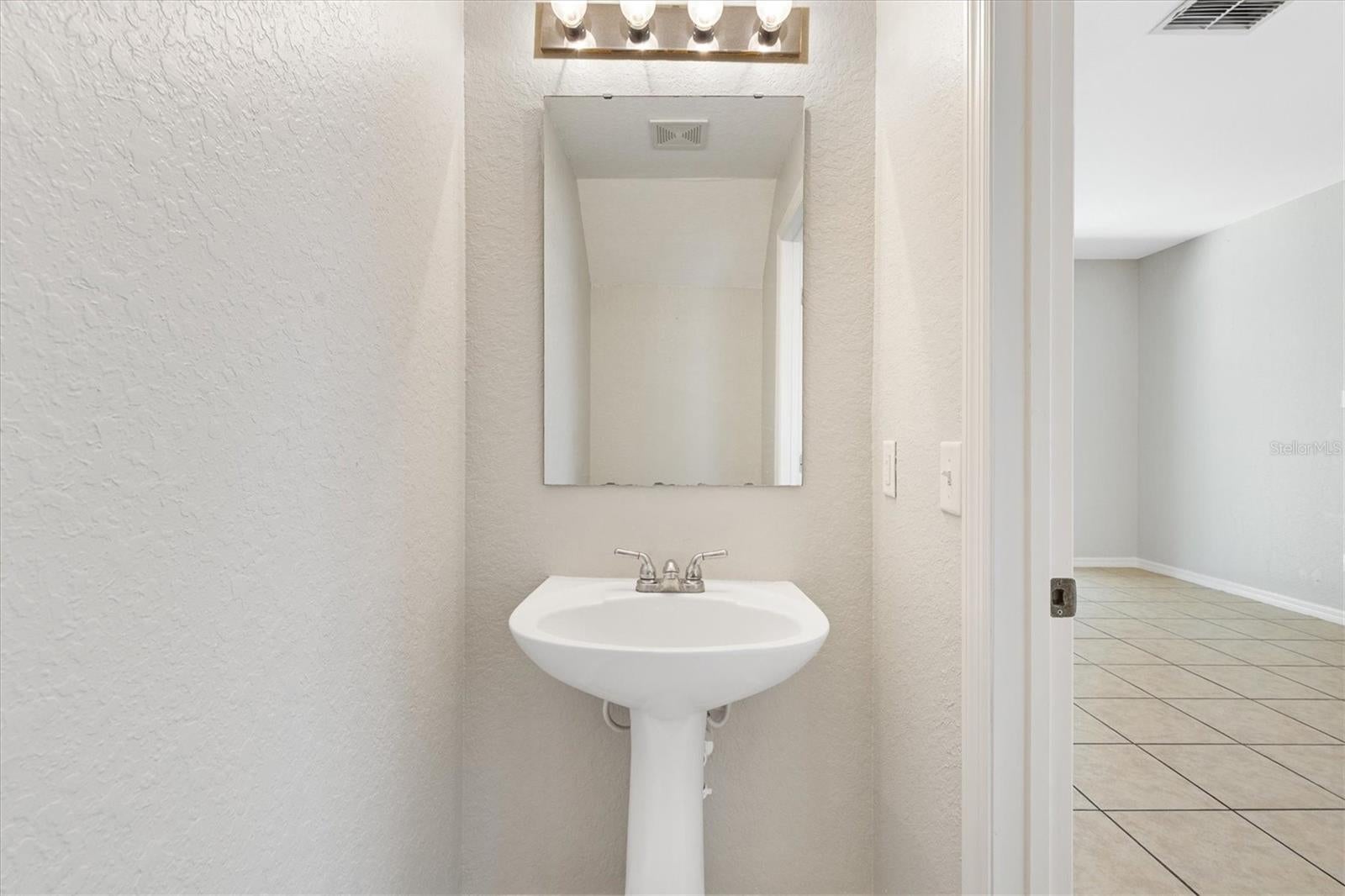 5186 NE 122 Blvd, Oxford, FL 34484 photo