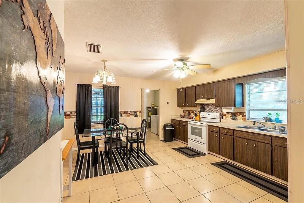 530 532 Park Ave, Umatilla, FL 32784 photo