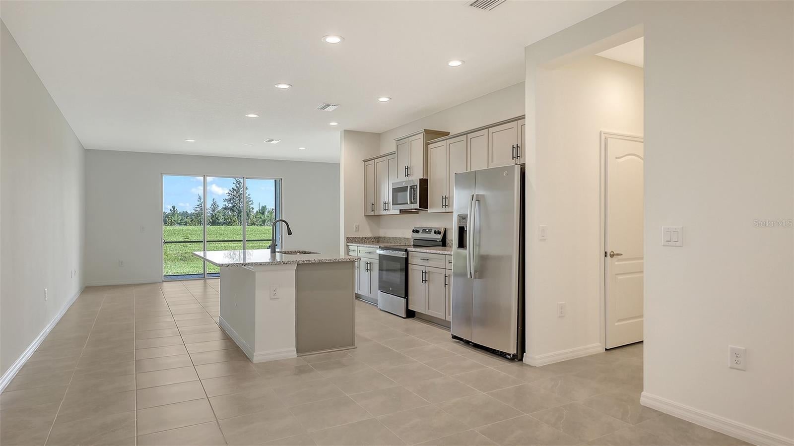 2360 Washington Palm Ct, Bradenton, FL 34212 photo