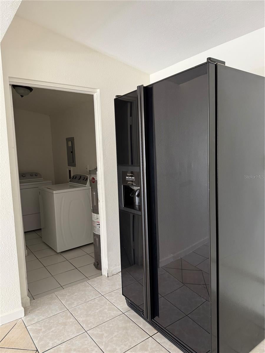 4737 56 Ave, Saint Petersburg, FL 33714 photo