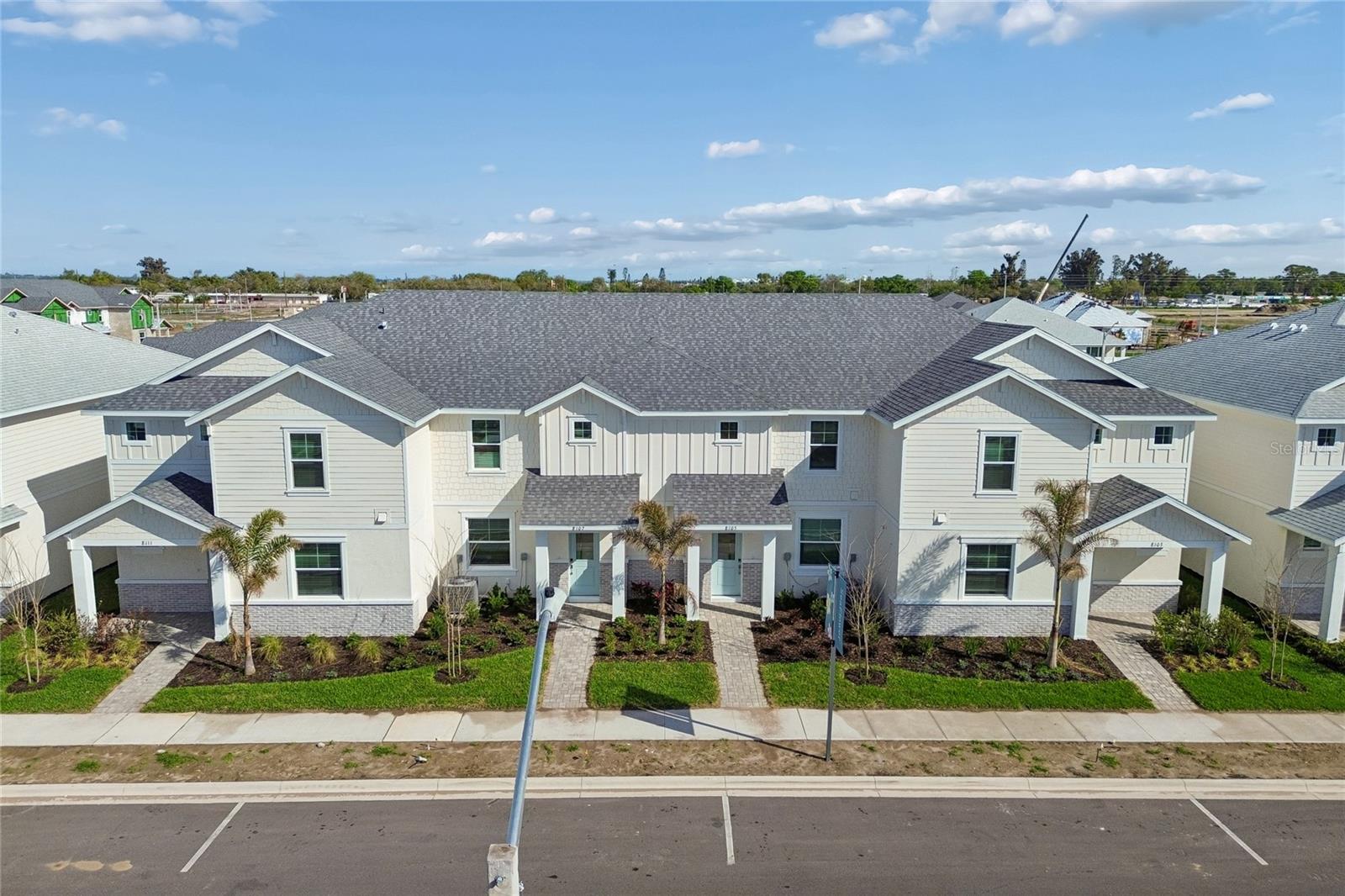 8103 Seaflower Pkwy, Bradenton, FL 34210 photo