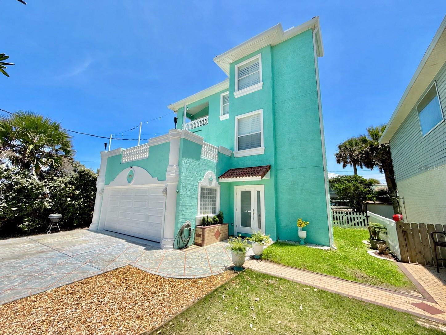 107 6 St, Flagler Beach, FL 32136
