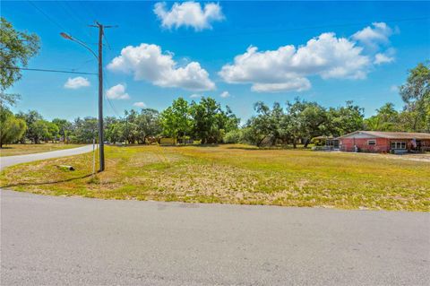  in DADE CITY FL 34640 DOGWOOD DRIVE 12.jpg