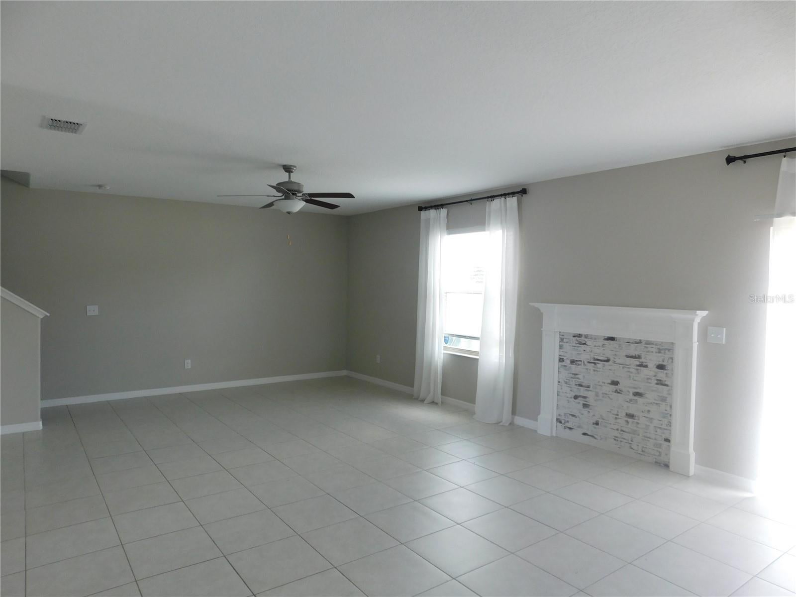 238 Argyll Dr, Spring Hill, FL 34609 photo