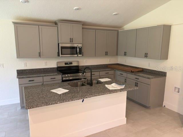 7744 SW 180 Cir, Dunnellon, FL 34432 photo