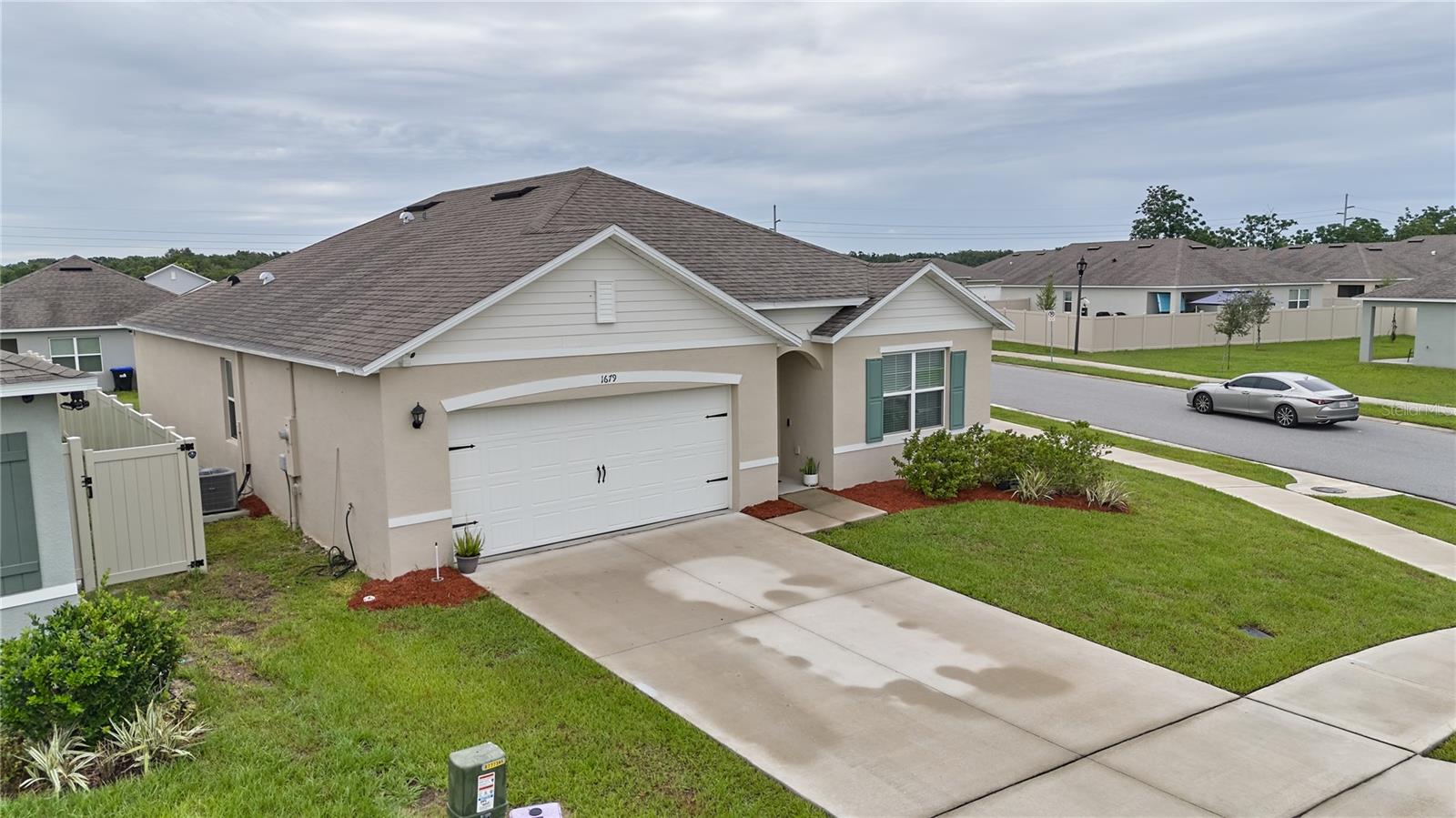 1679 Aurora Ridge Dr, Zellwood, FL 32798 photo