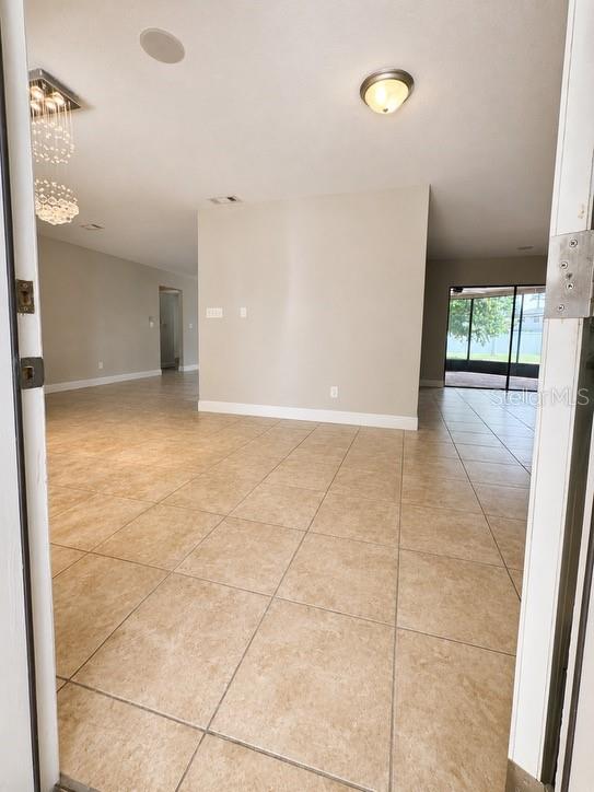 3109 Reseda Ct, Tampa, FL 33618 photo