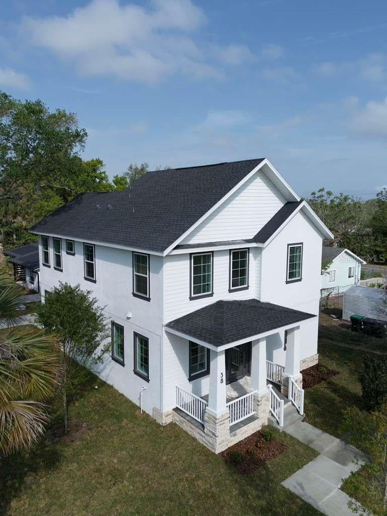38 Pollard St, Oakland, FL 34760