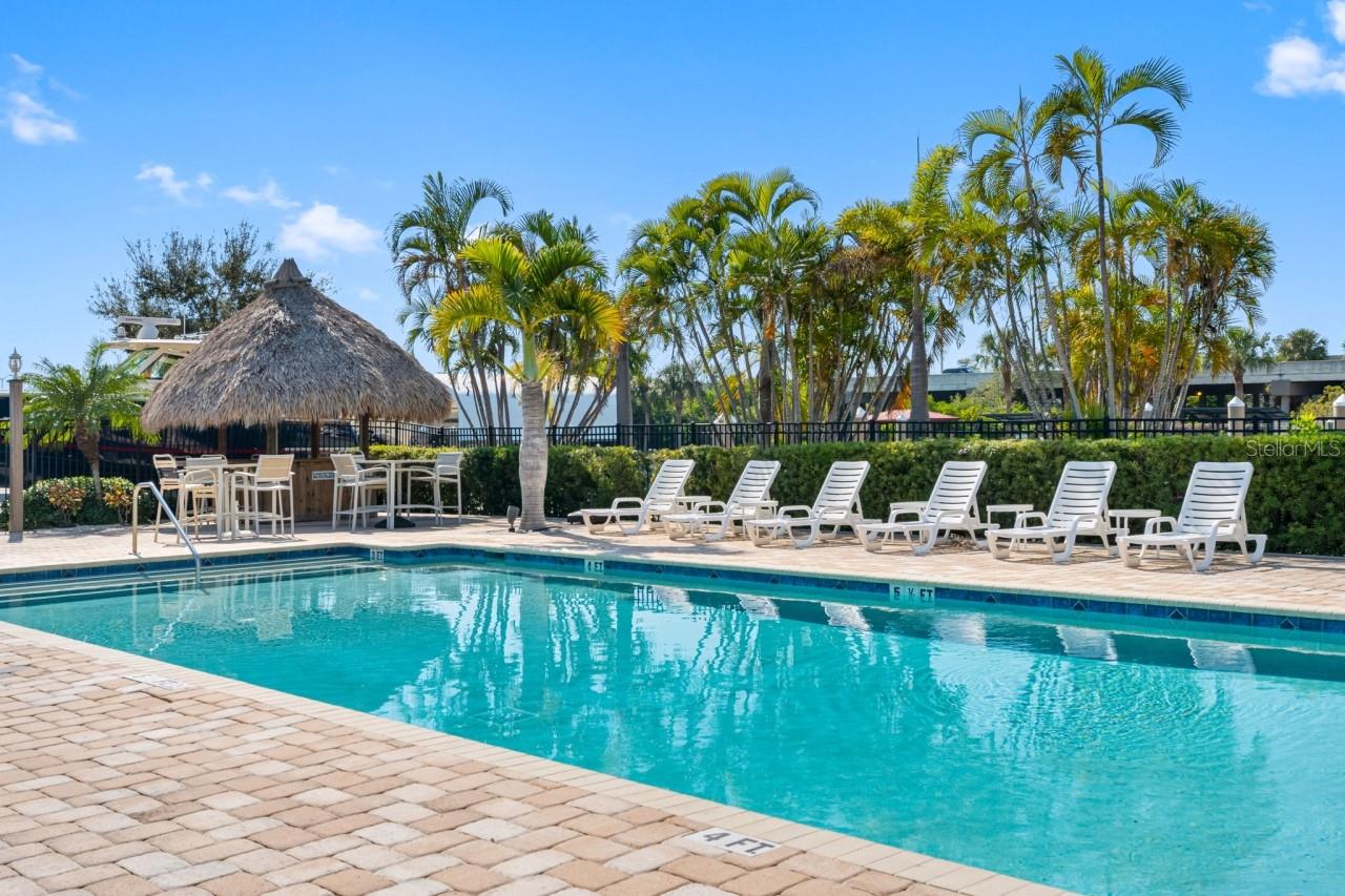 6057 Moorings Dr, Saint Petersburg, FL 33712 photo